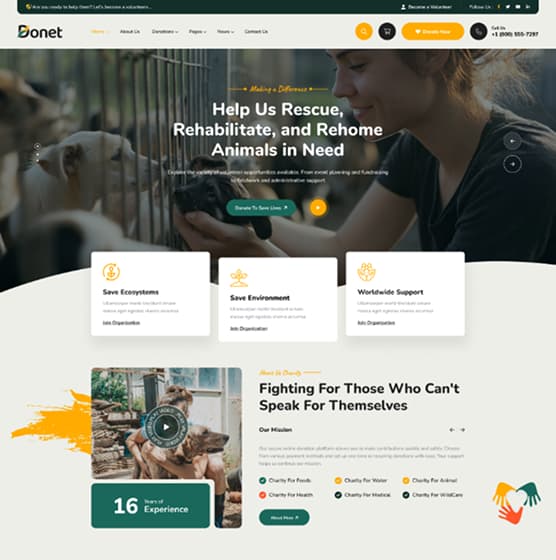 Page d'accueil d'un site avec femme entourée de chiens en refuge